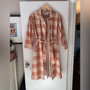 The tiny big sister pink check trench coat size 38